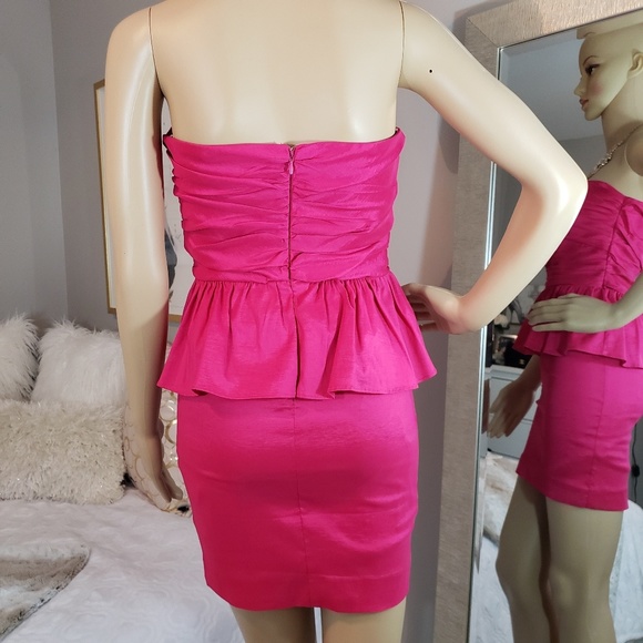 Forever 21 Strapless Mini dress - Picture 2 of 7